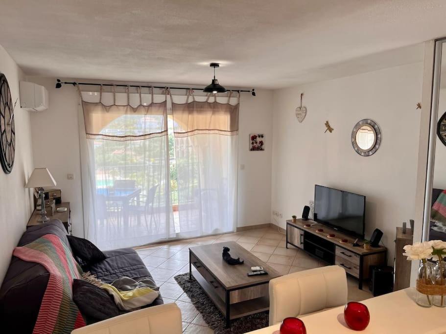 Joli Studio Tout Confort Proche Toutes Commodites Dans Residence Calme L'Ile-Rousse  Exterior photo